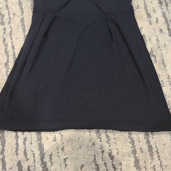 Lululemon blk strappy tank - Picture 2 of 7